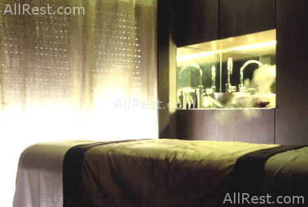 Hotel Omm 10
